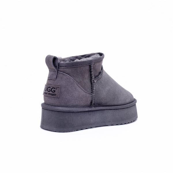 Platform Mini Classic UGG Boots