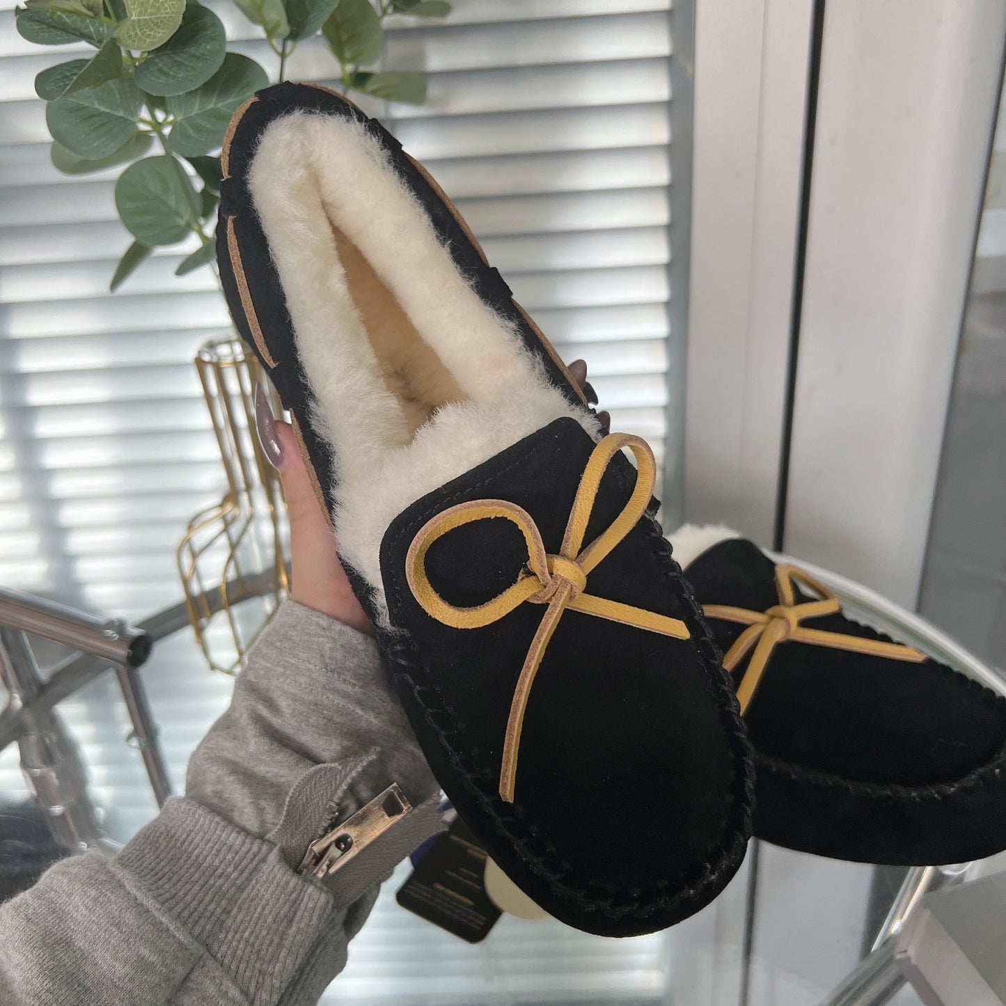 UGG Premium Moccasin